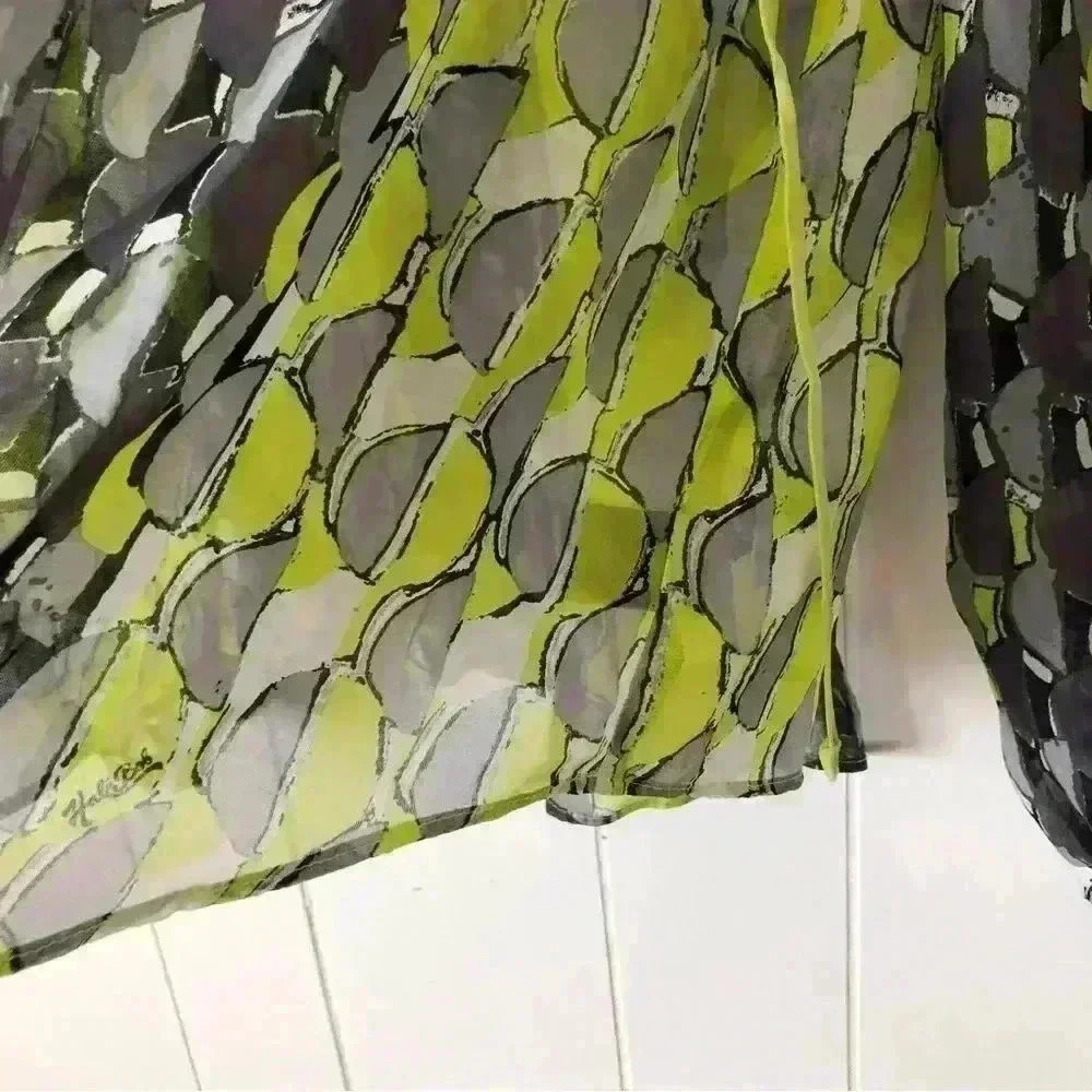 Hale Bob Multicolored Half Button Closure Silk To… - image 7